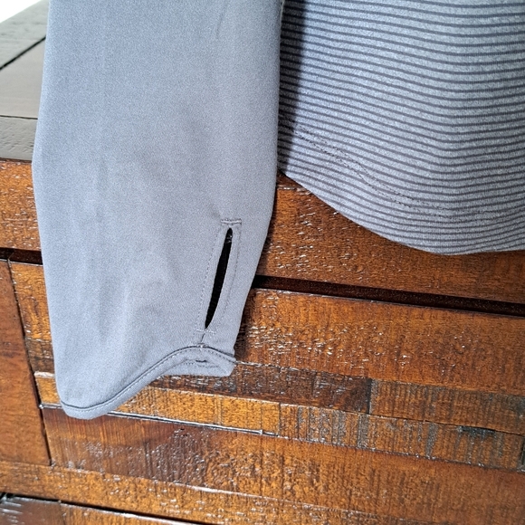 Columbia Active Top Women's Medium Grey Stripes Long Sleeved Tee - Picture 7 of 12